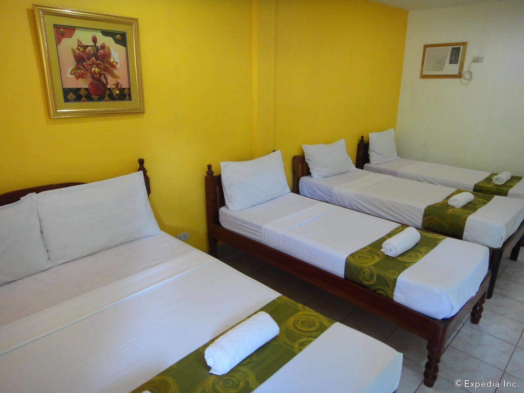 Balai Felicisima Bed & Breakfast Puerto Princesa Екстериор снимка