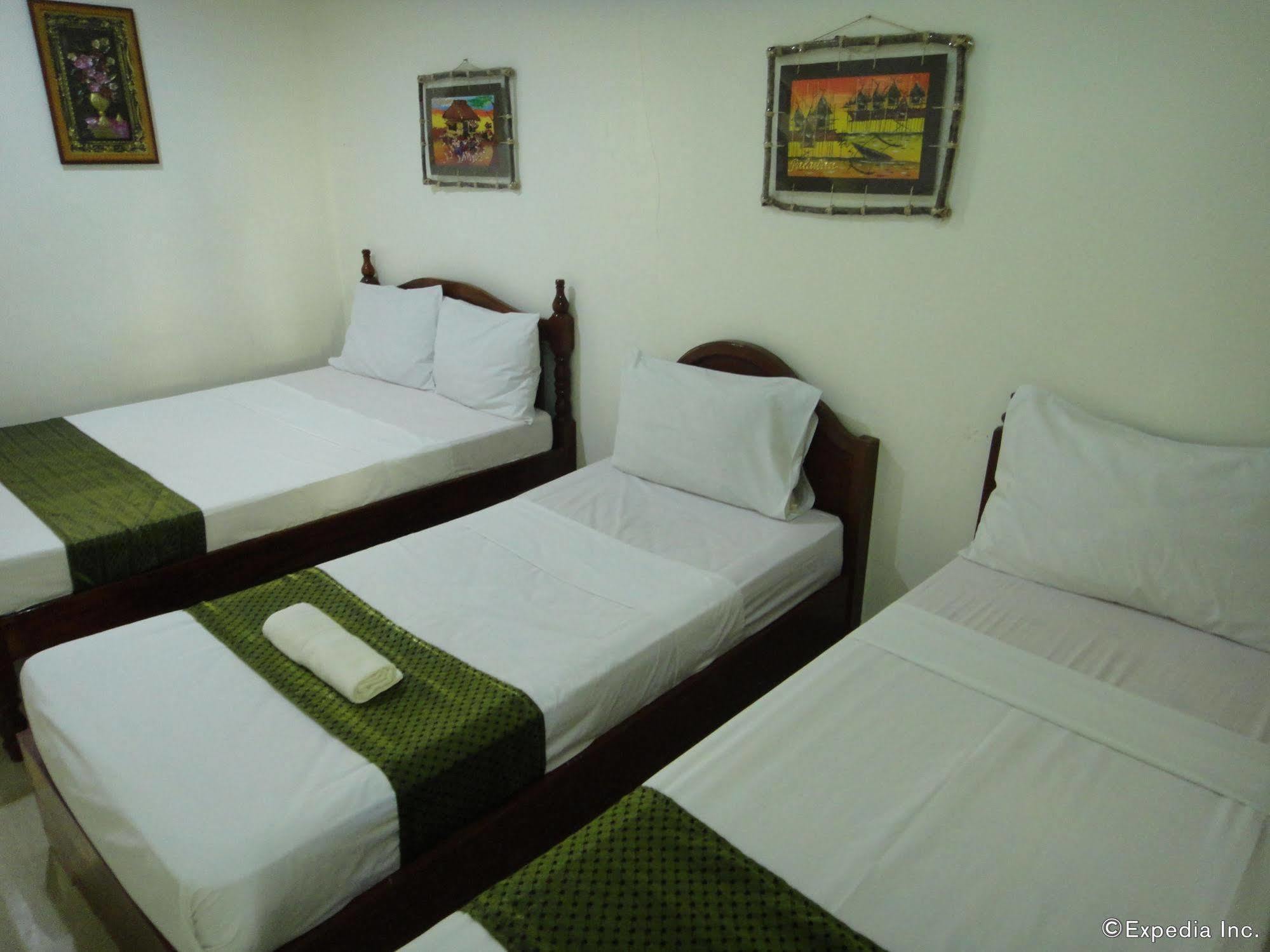Balai Felicisima Bed & Breakfast Puerto Princesa Екстериор снимка
