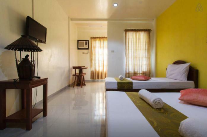 Balai Felicisima Bed & Breakfast Puerto Princesa Екстериор снимка